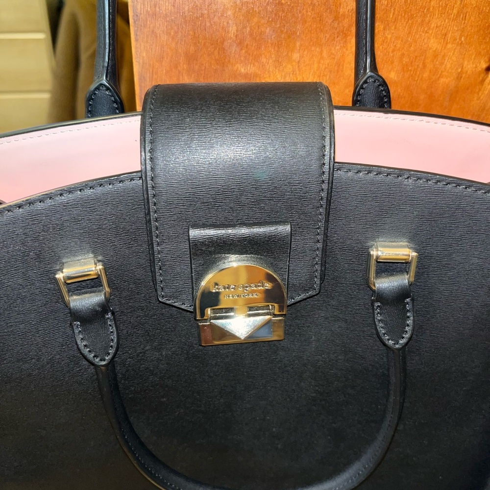 Kate spade New York crossbody purse